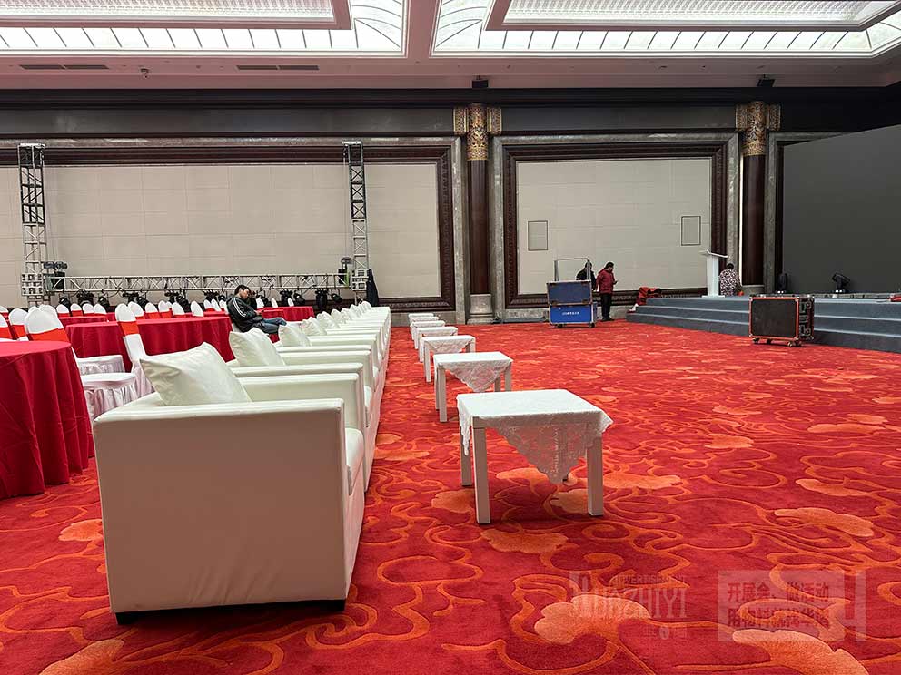 租賃桌椅優(yōu)勢(shì)介紹