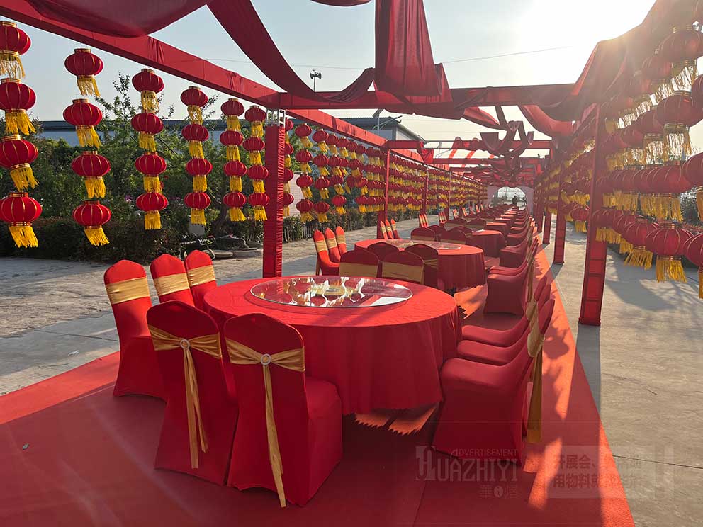 餐桌椅租賃是餐飲活動(dòng)的組成部分