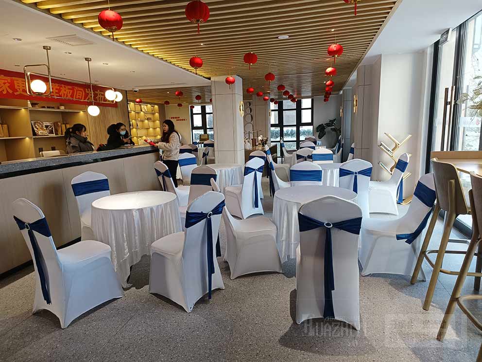 洽談桌椅出租公司是商務(wù)交流活動(dòng)的得力助手