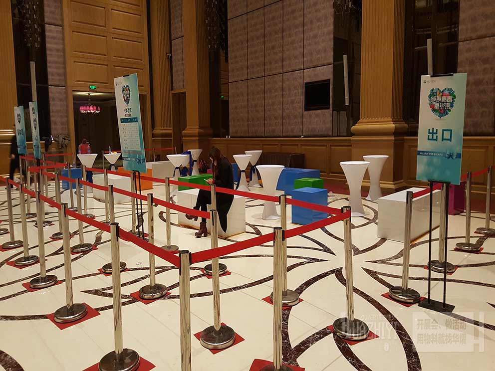 紅色黑色隔離帶出租有什么妙用