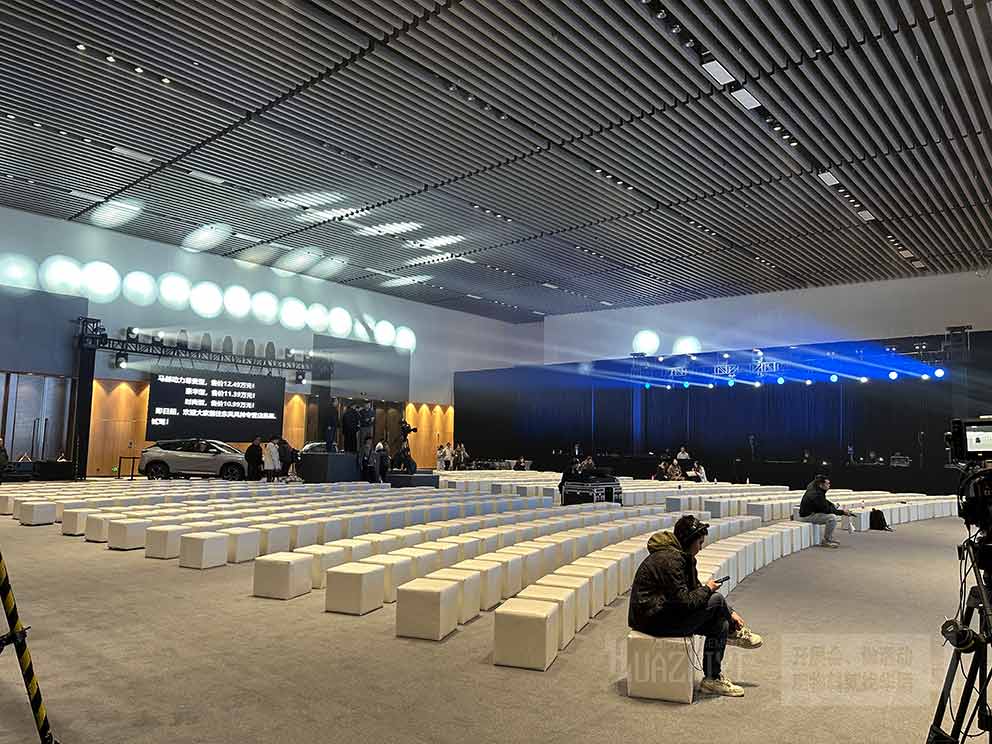 東風(fēng)風(fēng)神發(fā)布會(huì)租賃沙發(fā)凳