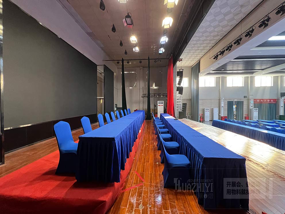 水利與環(huán)境職業(yè)學院租賃使用華熠鋁合金舞臺