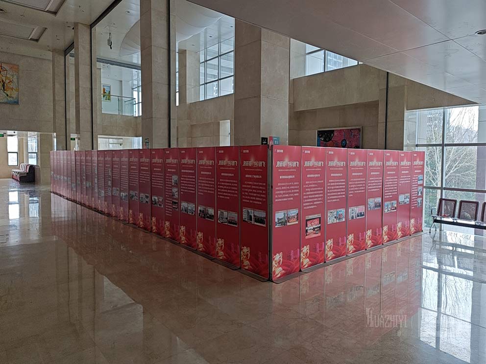 T板租賃用在學(xué)校宣傳活動中有很多好處