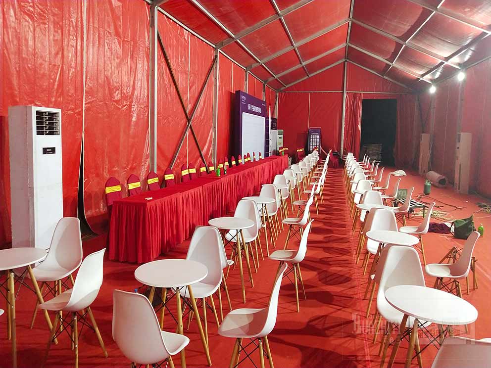 空調(diào)租賃可以保持室內(nèi)溫度適宜