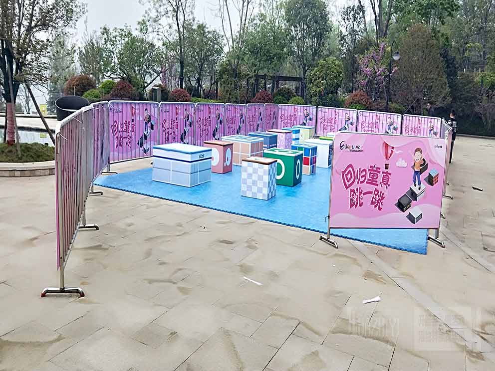 鐵馬護(hù)欄租賃助力童趣活動現(xiàn)場