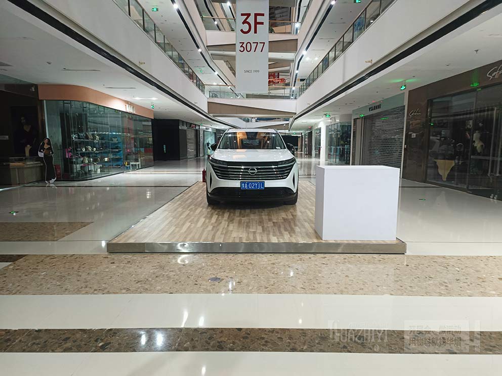 鄭州惠濟(jì)萬達(dá)汽車品牌車展地臺(tái)出租現(xiàn)場直拍