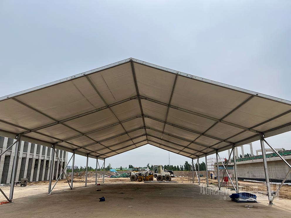 中國建業(yè)安全月啟動儀式使用鄭州篷房租賃搭建的臨時篷房