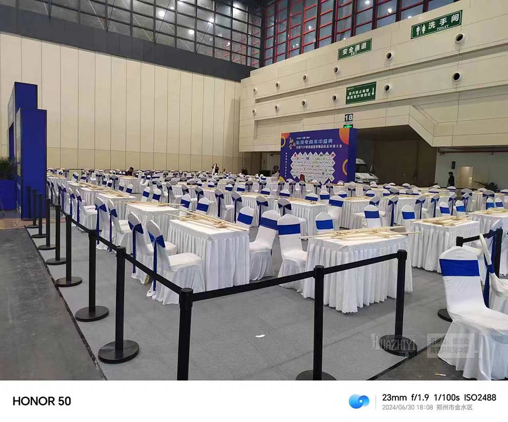 洛陽(yáng)隔離帶出租可以用來分隔會(huì)場(chǎng)和臨時(shí)過道