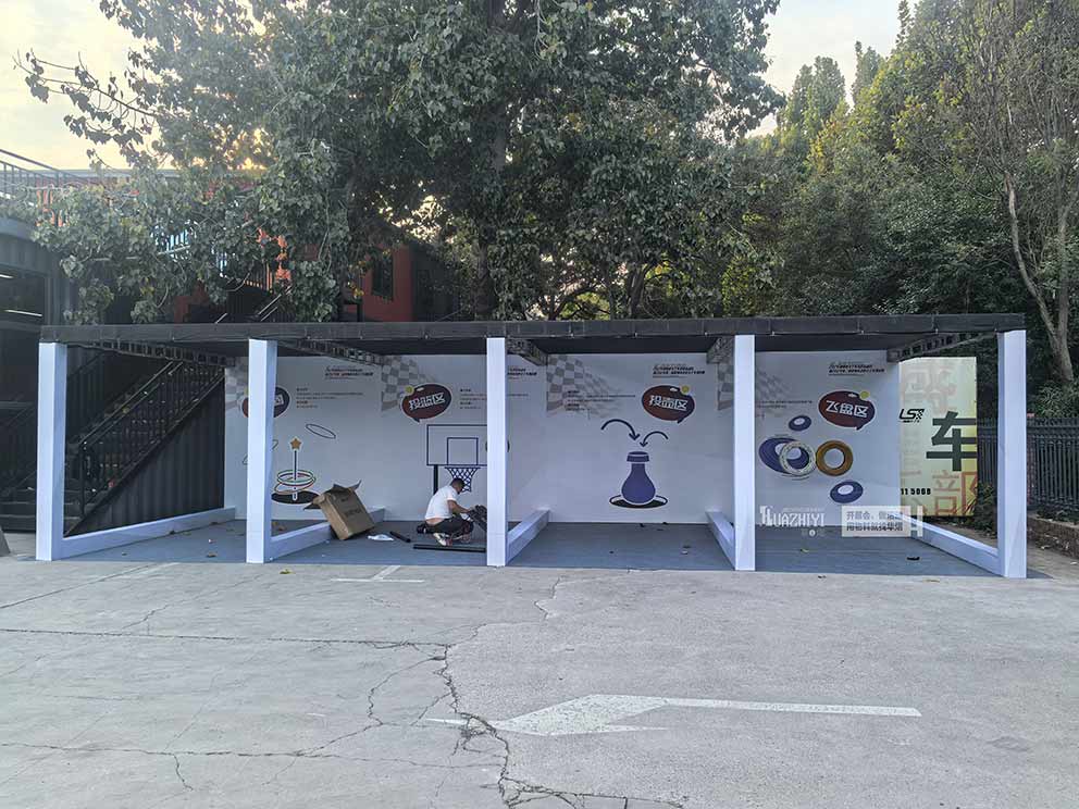 鄭州桁架搭建公司布置卡丁車挑戰(zhàn)賽現(xiàn)場桁架背景