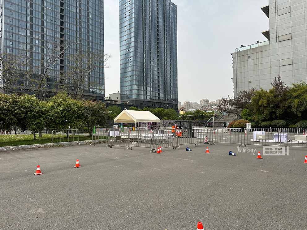 華熠帳篷租賃助力極克汽車試駕會(huì)