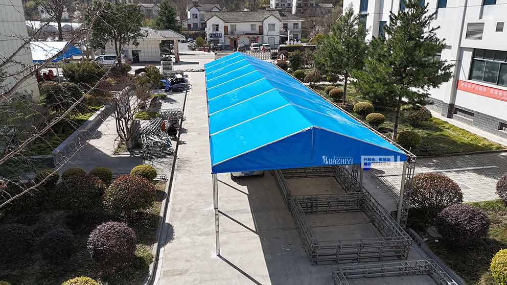 華熠篷房租賃助力酒類品牌文化節(jié)搭建大型篷房