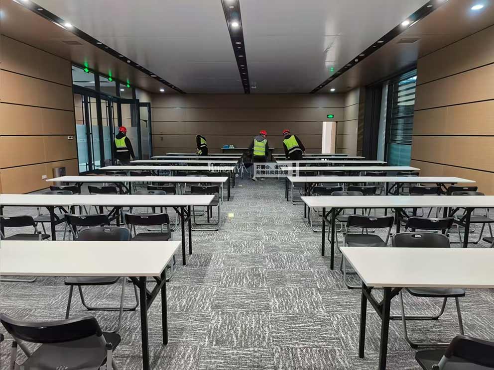 第三屆職業(yè)技能大賽由華熠桌椅篷房租賃布場