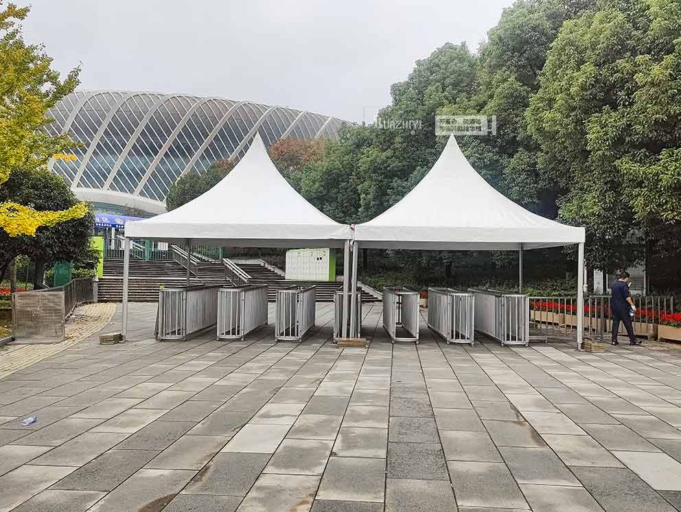 陳楚生2025演唱會(huì)武漢站由華熠帳篷鐵馬護(hù)欄租賃布場