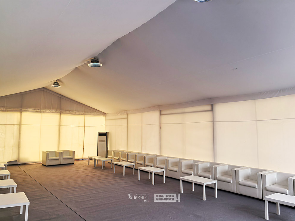 國(guó)家超算互聯(lián)網(wǎng)應(yīng)用技術(shù)大會(huì)篷房，華熠篷房租賃進(jìn)行搭建